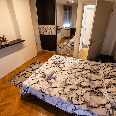 Appartamento Gardens *